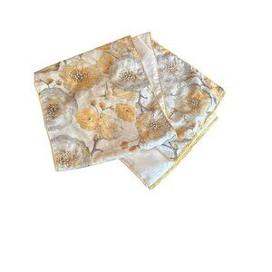 Nicole Miller Home Yellow & Gray Floral Table Runner With Beaded‎ Details